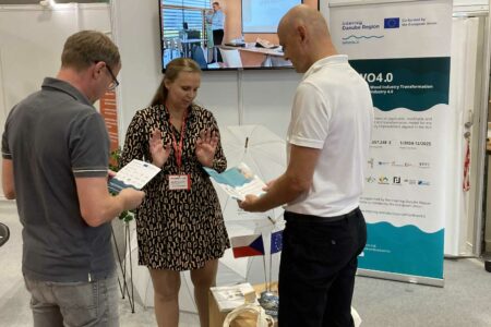 4b23320f-3c01-4702-9d00-d23c590eb085